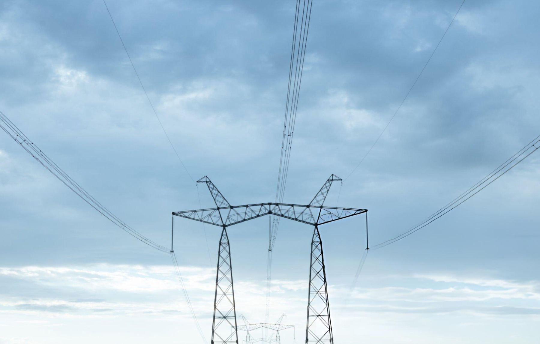Linie electrică aeriană de înaltă tensiune